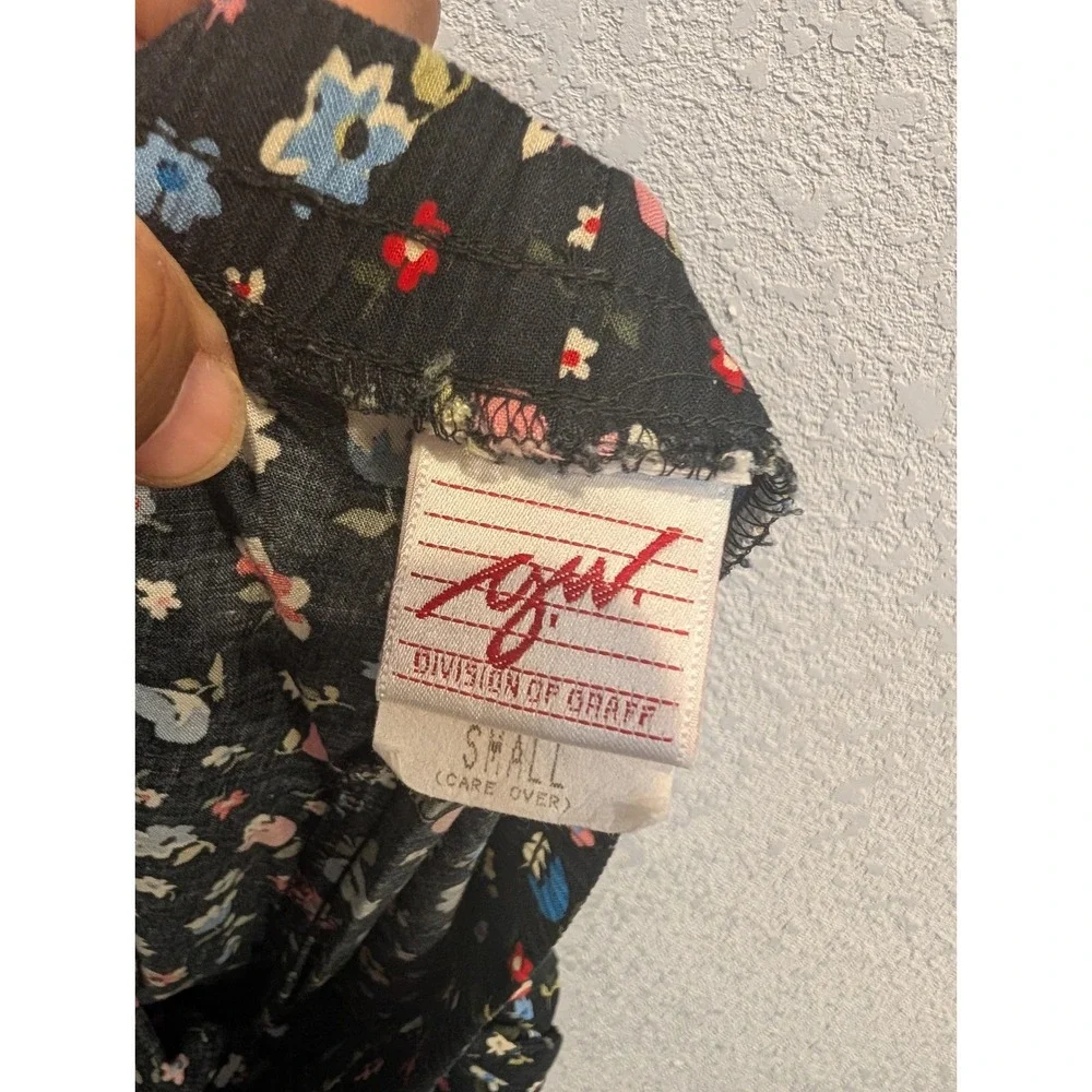 Vintage Floral Print Shorts G.W. division of Graff Size S‎ 0220